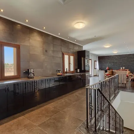 Aphrodite Hills Superior Villas Superior 0298 Air Conditioning 5 Bedrooms * Paphos