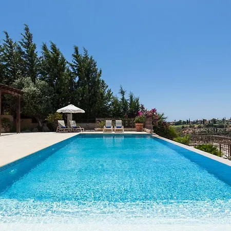 Aphrodite Hills Superior Villas Superior 0298 Air Conditioning 5 Bedrooms Villa Paphos