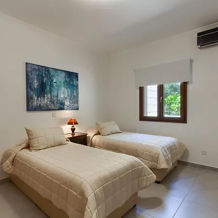 Aphrodite Hills Superior Villas Superior 0298 Air Conditioning 5 Bedrooms Villa *