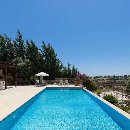 Aphrodite Hills Superior Villas Superior 0298 Air Conditioning 5 Bedrooms Pafos