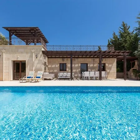 Aphrodite Hills Superior Villas Superior 0298 Air Conditioning 5 Bedrooms Pafos